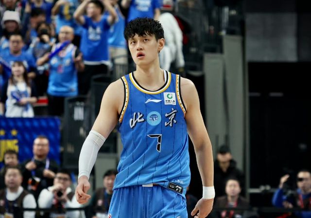 北京首钢VS北控男篮！曾凡博复出，张庆鹏背水一战，央视直播