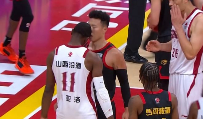 主帅被驱逐+2分钟7T！山西遭深圳终结3连胜 贺希宁23分