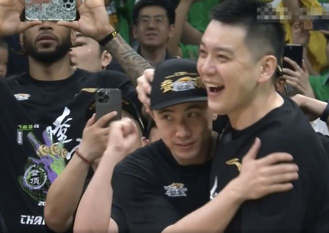 杨鸣下课，最大输家只有一个！这次恐怕辽篮谁来都留不住赵继伟了