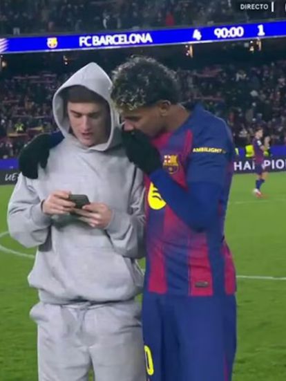 又拉仇恨？巴萨晋级欧冠十六强，加维、亚马尔笑看皇马失利