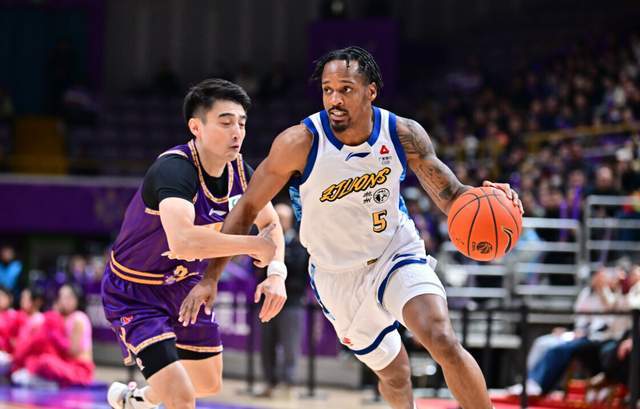 CCTV5直播！广厦VS吉林胜券在握，超级外援要反弹，王博拒绝爆冷