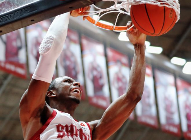 一节打崩！山西狂胜吉林终结4连败 前NBA扣篮王12分钟23+7