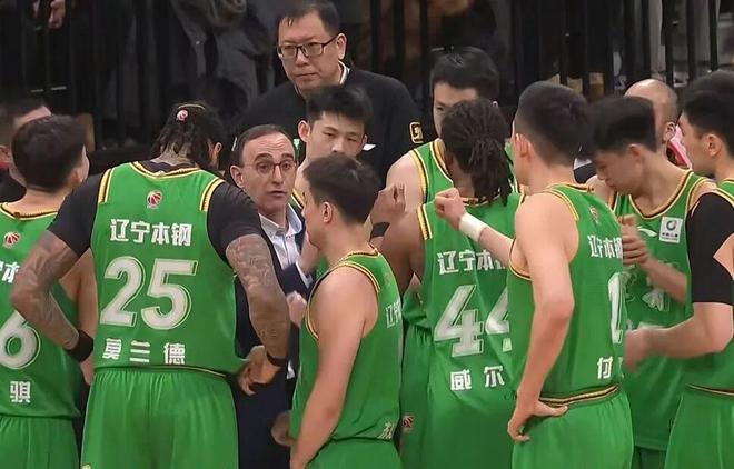 辽宁男篮14分完胜，赵继伟12+6+9王岚嵚22分，莫兰德14+22+9