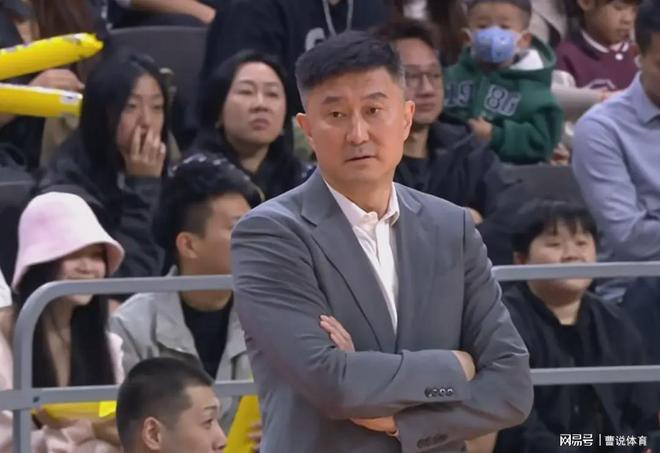 真相大白！广东男篮输球原因曝光，徐杰情况不妙，杜润旺不该登场