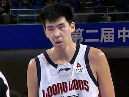 怀特塞德28分13篮板上海双杀广东，广东已经失去冲冠可能