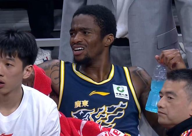 广东84-94上海！球员评分：1人满分，3人良好，4人不合格