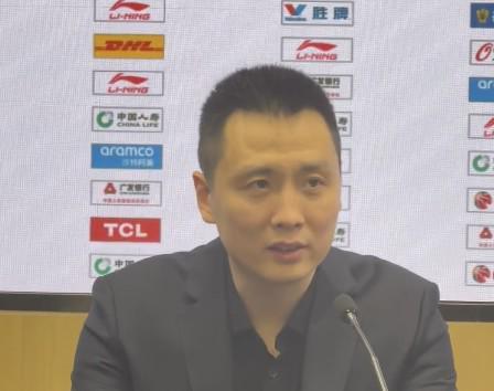 卢伟：赢下收官战非常高兴，第一阶段大家的磨合已经越来越好