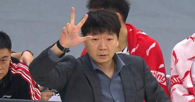 山东男篮新大外援已到位，季军争夺战有望首秀，邱彪或放弃一人