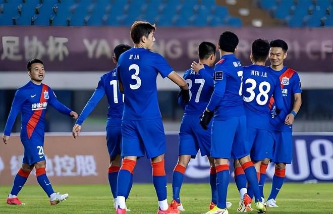 申花本轮踢町田泽维亚，为何刘诚宇一分钟都没上，背后原因找到了