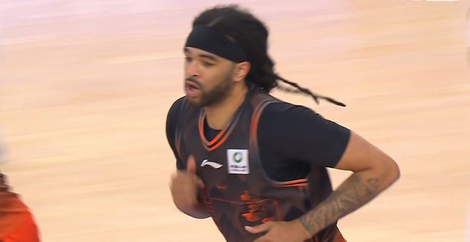 琼斯豪取两双！高速男篮97：76广厦，获俱乐部杯季军