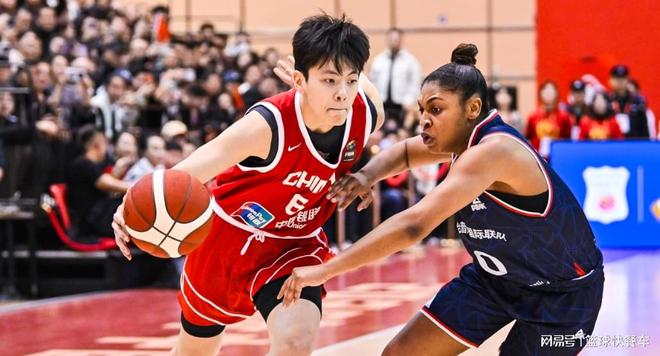 56分狂胜后再赢45分！女篮热身赛获2连胜：两战赢101分成虐菜局