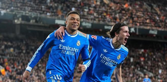 世体：姆巴佩伤势不重，皇马更多是想让他留力去踢欧冠