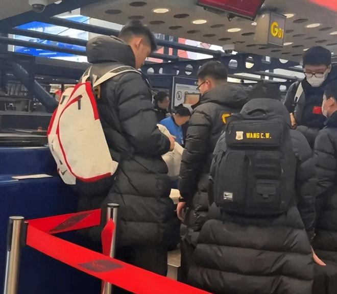 台北男篮向中国队发起挑战！想不到台北教练这样说，郭导得小心了