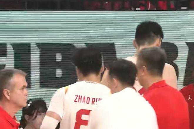 全面落下风，中国男篮上半场各项数据均落后于日本男篮