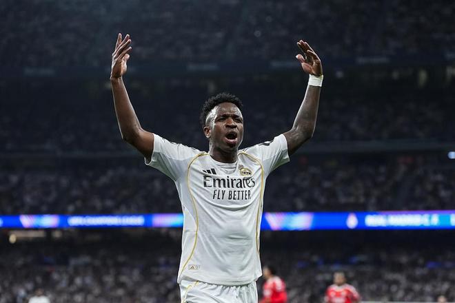 欧冠综述：皇马巴黎进16强！十人尤文加时出局 亚特兰大绝杀多特