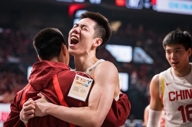 彻底打服！日媒难得清醒：裁判若公正些我们会被中国男篮打爆