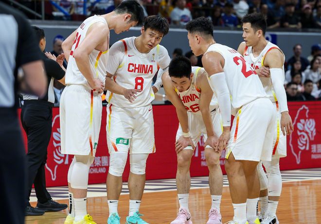 中国男篮100-93中国台北队！球员评分，3人满分，2人低迷或遭弃用