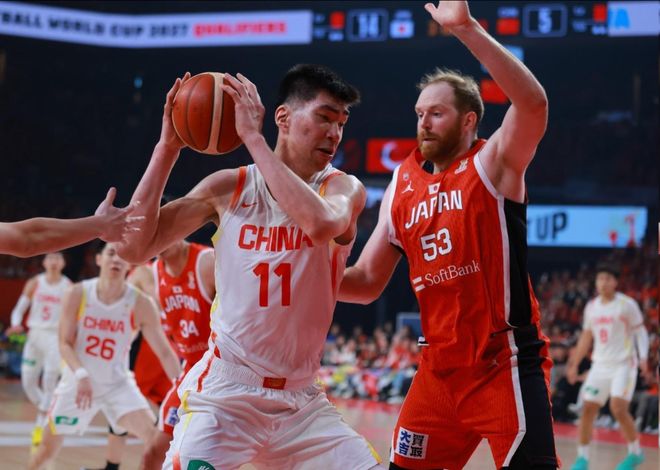 高下立判！有人辗转3万里驰援，有人伤病避战，荣辱感差距太刺眼