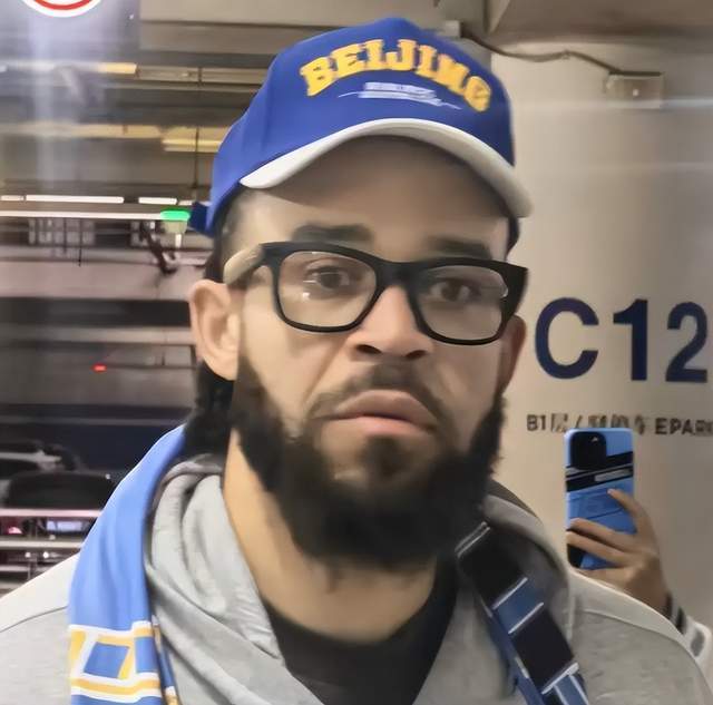 38岁内线强援抵达北京，联手周琦，补齐短板，许利民冲总冠军稳了