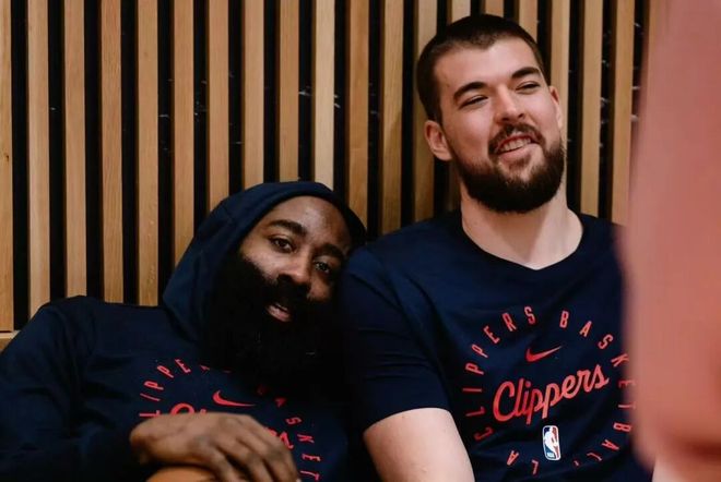 爆冷！还能北伐！41分战神卡！破队史41年纪录！