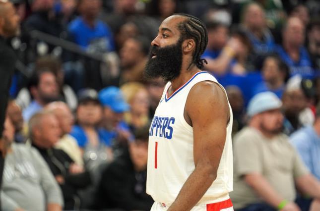 3换1？火箭队追哈登，预计筹码出炉！只待31岁控卫点头，即可报价