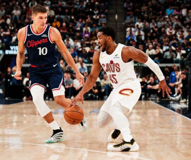 哈登老东家33分惨败哈登新东家，快船摆烂，小卡负荷管理名正言顺