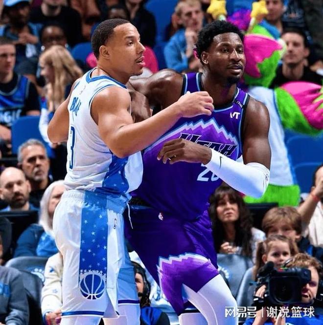 勇士逆转险胜只因对手是演员？库里可安心休息，三将爆发造惊喜