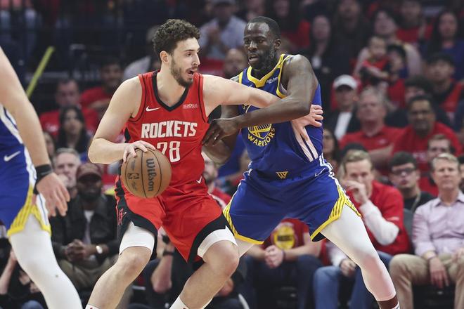 火箭不敌勇士，乌度卡再变阵！8人轮换打加时，4位替补同时遭弃用