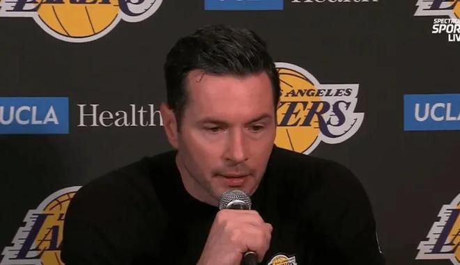 雷迪克终于开窍了！发布会谈防守直指教练组努力，放权就对了！