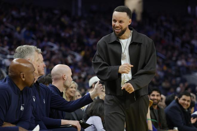 火箭不敌残阵勇士 勇士多名核心球员缺阵 火箭为何还能输残阵勇士