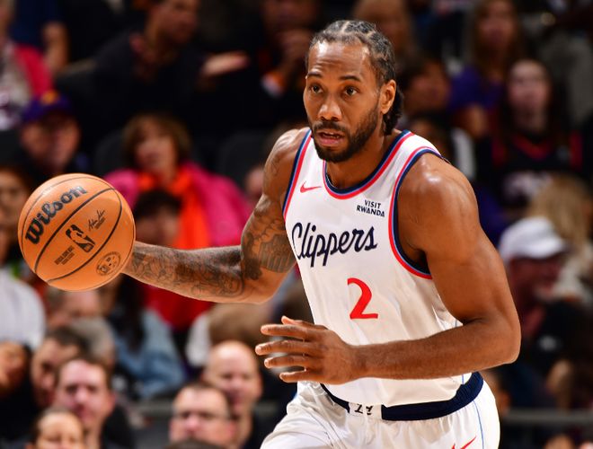 这不够入选全明星？小卡连27战20+创生涯纪录 率快船21战17胜