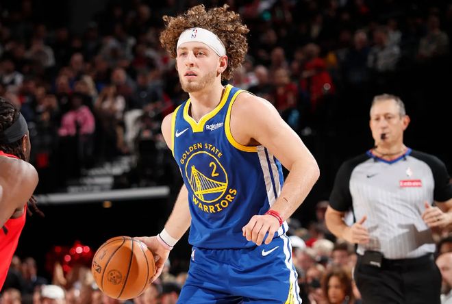 表现也没有那么糟糕！只是勇士对于后场新星的使用存在明显问题？