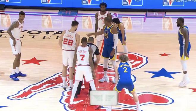 难看+丢人！火箭47-51勇士：看数据，他是头号罪人！