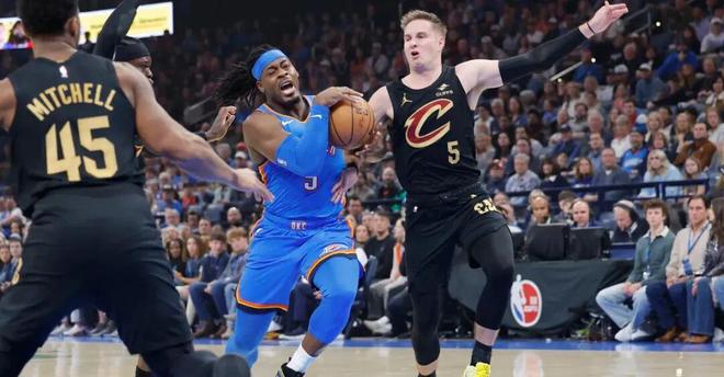 哈登版骑士首败：雷霆的冠军课