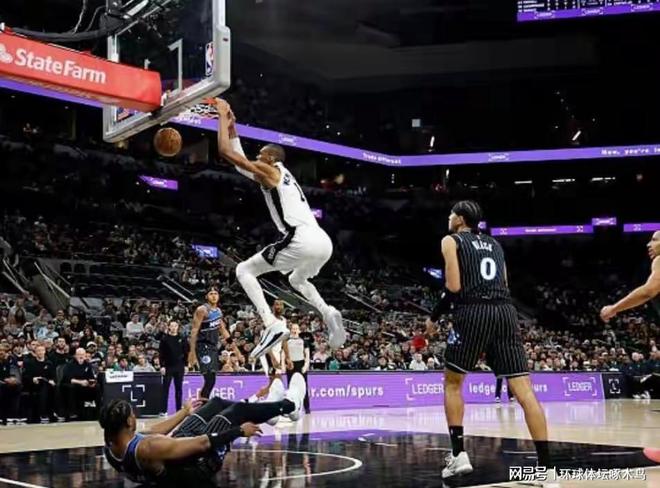 文班亚马25分8板2助 NBA马刺112-103魔术 贝恩25分