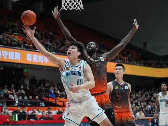 美联社模拟选秀：杨瀚森首轮第26顺位被篮网选中