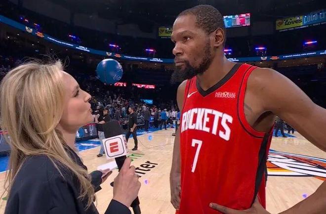 26+22+17！阿杜累死激活3人！卡神40+12+12超越文班！