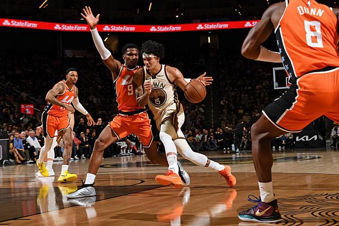 毕竟天赋有限，勇士给锋线新星的新合同可能还是略大了一些？