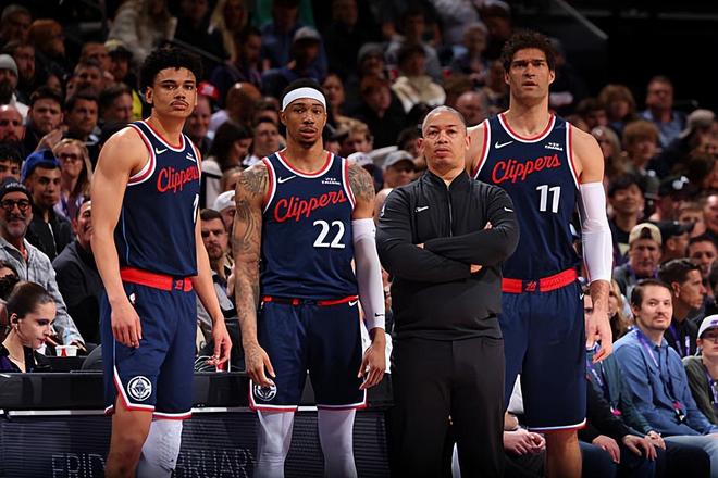 调整能力不错！手感不佳的快船侧翼新星依然得到了不少的分数？