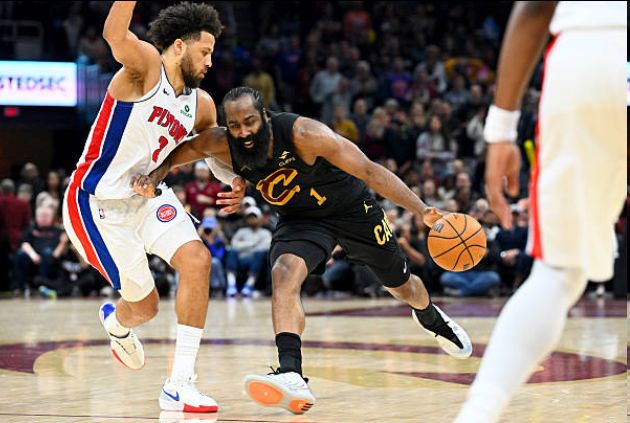 哈登为骑士出战8胜1负 场均19分8助攻！本赛季对活塞3胜0负