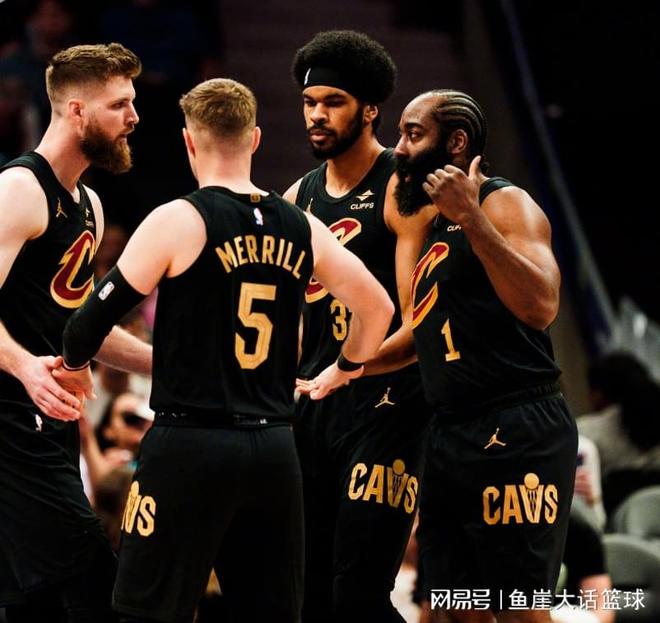 骑士118-113黄蜂！无解的不是7连胜，是梅里尔谈哈登带来的一变化