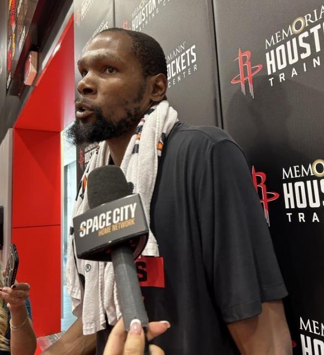 火箭胜快船，4位替补遭雪藏！背靠背再战，双前锋轮休，2阵迎巨变