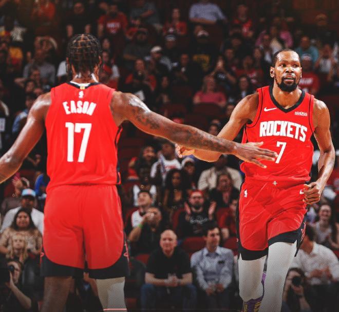 小卡27+12+4+4+准绝杀，申京拖后腿杜兰特8失误，快船复仇火箭