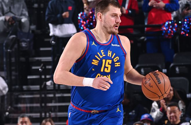 约基奇35+13+9！森林狼逆转掘金升西部第四 华子21+6穆雷25分