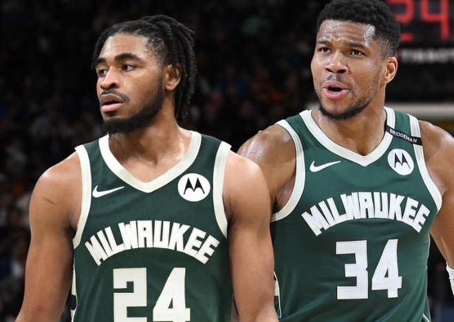 场均24分的得分狂人！Shams：小托马斯加盟雄鹿