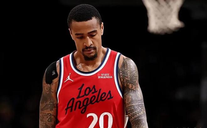 快船逆转火箭！伦纳德27分绝杀，另4首发齐爆，火箭末节日常崩盘