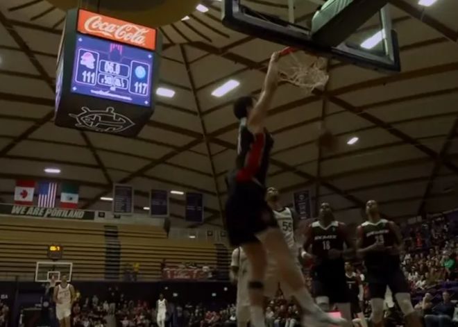 首秀11分12篮板！还是打得太差了，杨瀚森