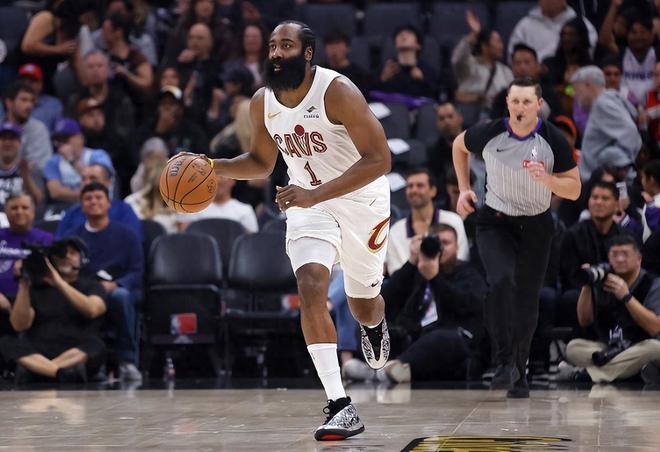 5打8，骑士赢球又赢人，客场逆转掘金，哈登换队成功，打脸黑子