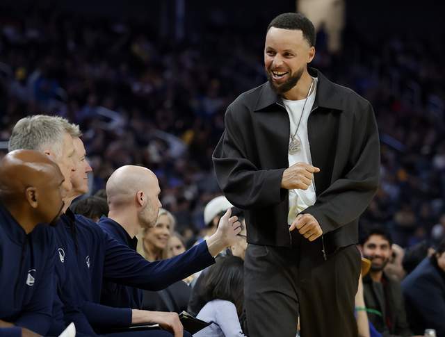 一夜3大消息！库里伤情更新，哈登创里程碑，快船迎重大利好