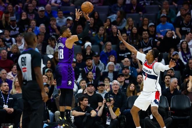 杜兰特39+4+7无缘今日最佳球员！因为哈登31+2+10超神主导大逆转